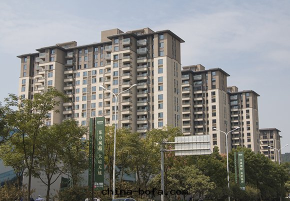 武漢雅龍建築裝(zhuāng)飾工程有(yǒu)限公(gōng)司