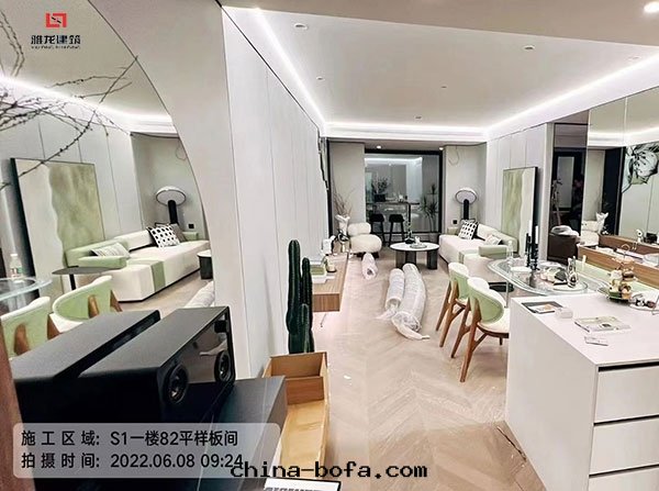 後(hòu)湖里(lǐ)樣(yàng)闆間(jiān)