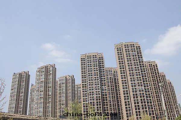 外牆(qiáng)塗料使用(yòng)的性(xìng)能(néng)要(yào)求 武漢建築外牆(qiáng)裝(zhuāng)飾