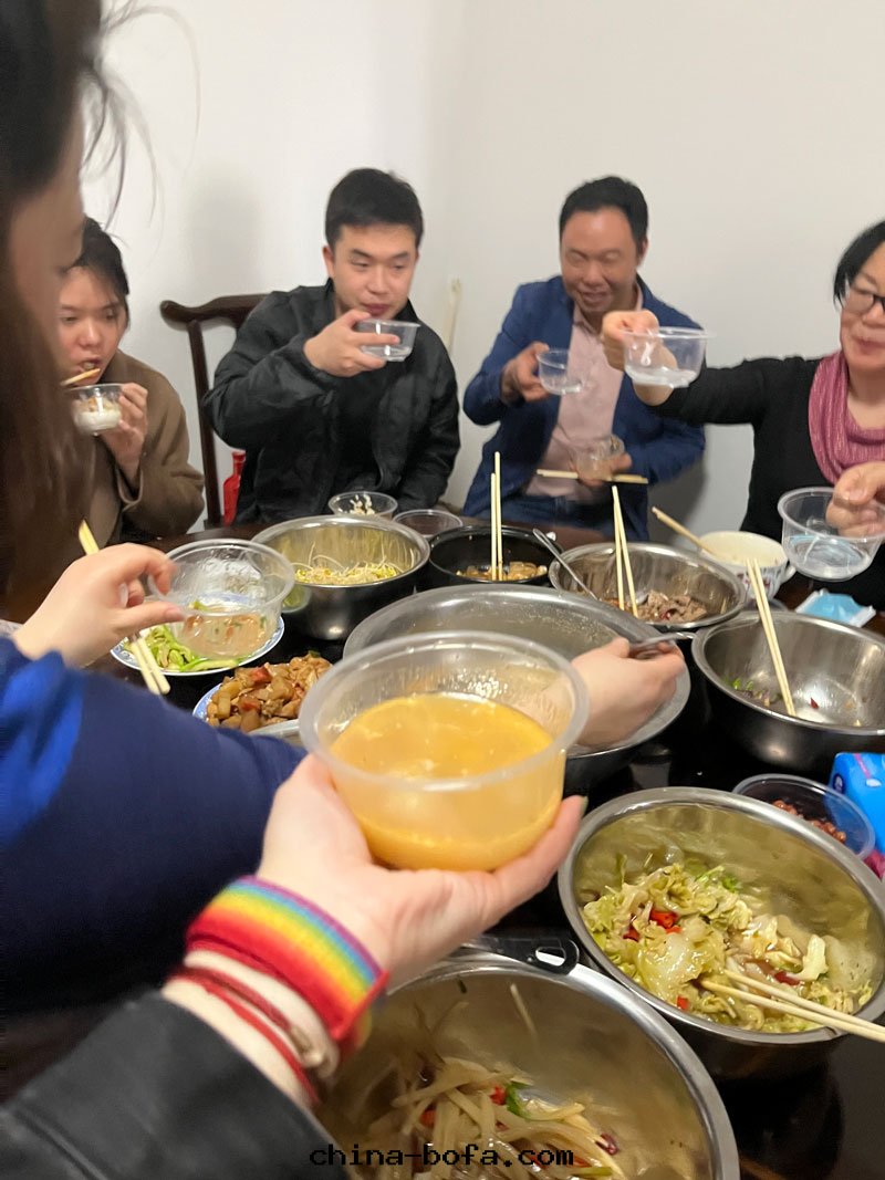 武漢雅龍建築裝(zhuāng)飾工程有(yǒu)限公(gōng)司