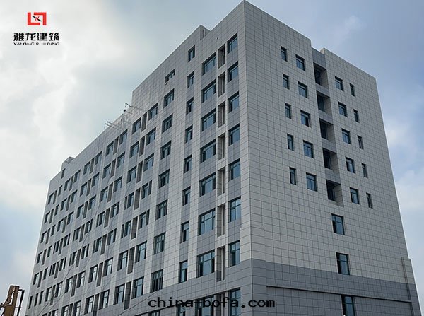 武漢雅龍建築裝(zhuāng)飾工程有(yǒu)限公(gōng)司